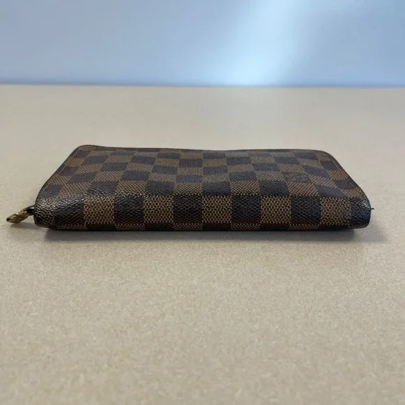 Louis Vuitton Damier Ebene Porte-Monnaie Zippy Wallet - Preowned - Picture 6 of 14